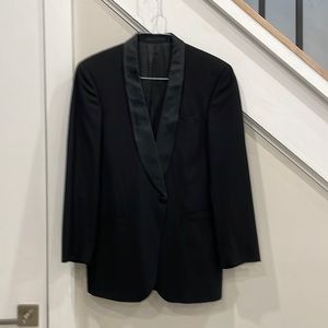 Hugo boss tuxedo jacket.